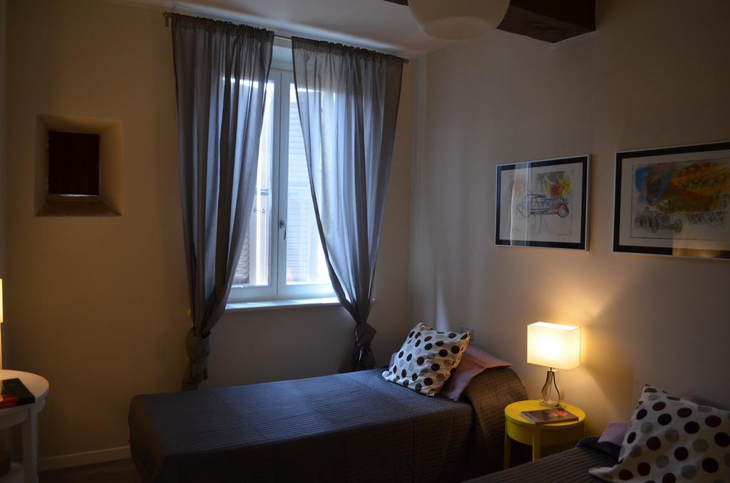 Appartement Heart Of Parme Chambre photo